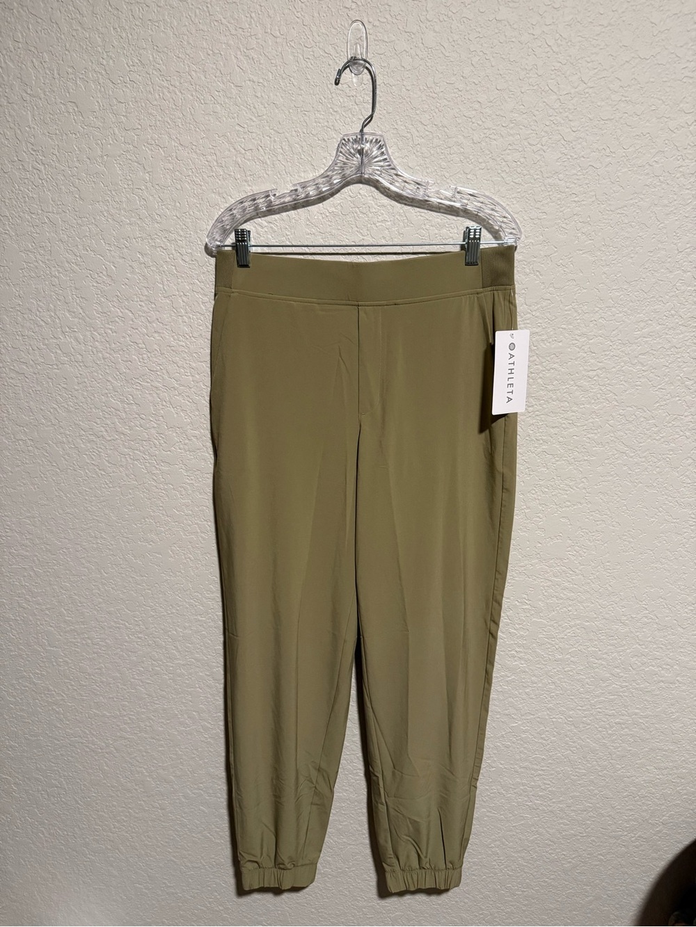 Athleta Olive Green Brooklyn Jogger Pants NWT Size 10 TALL